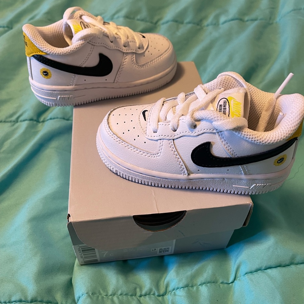Nike Sneakers